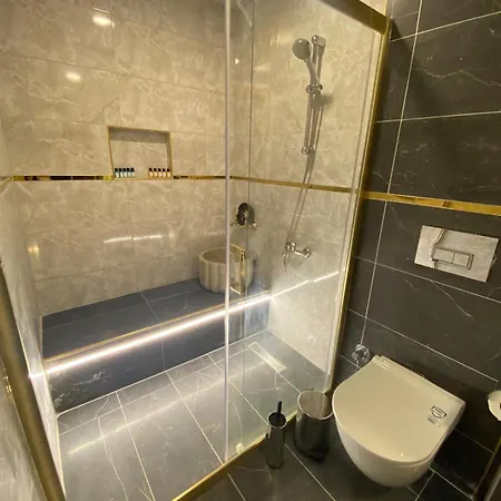 Royal Fsm Hotel