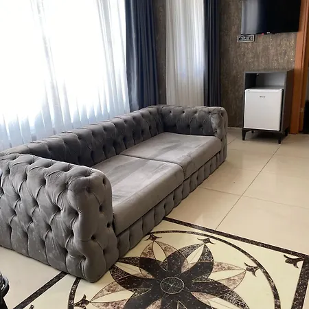 Royal Fsm Hotel
